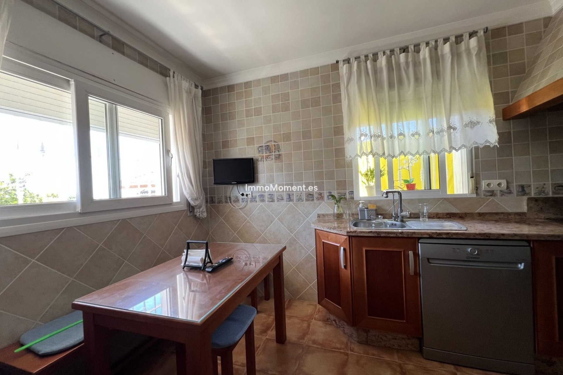Resale - Detached villa - Benalmadena - Benalmadena Centro