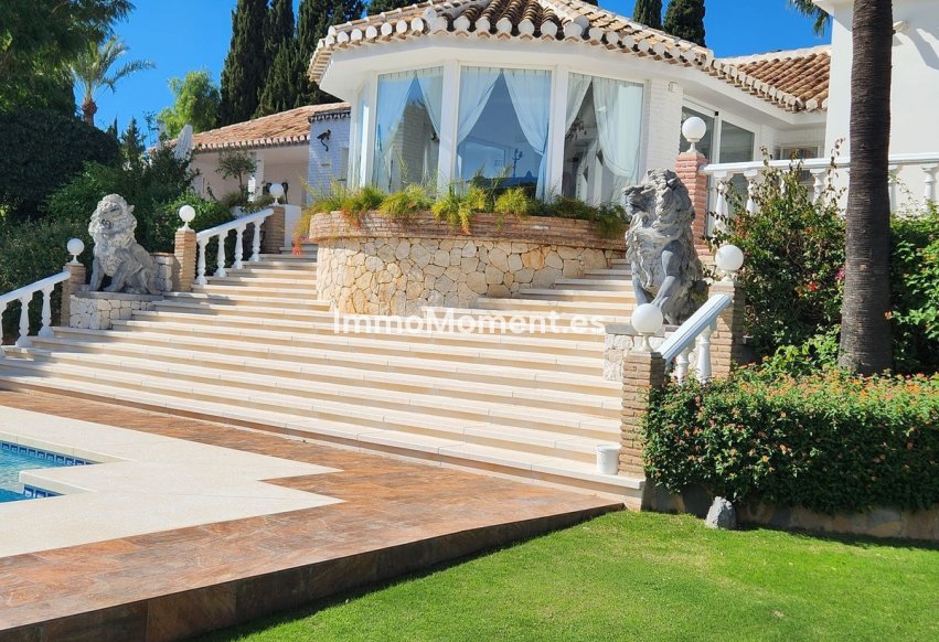 Resale - Detached villa - Benalmadena - Benalmadena Centro