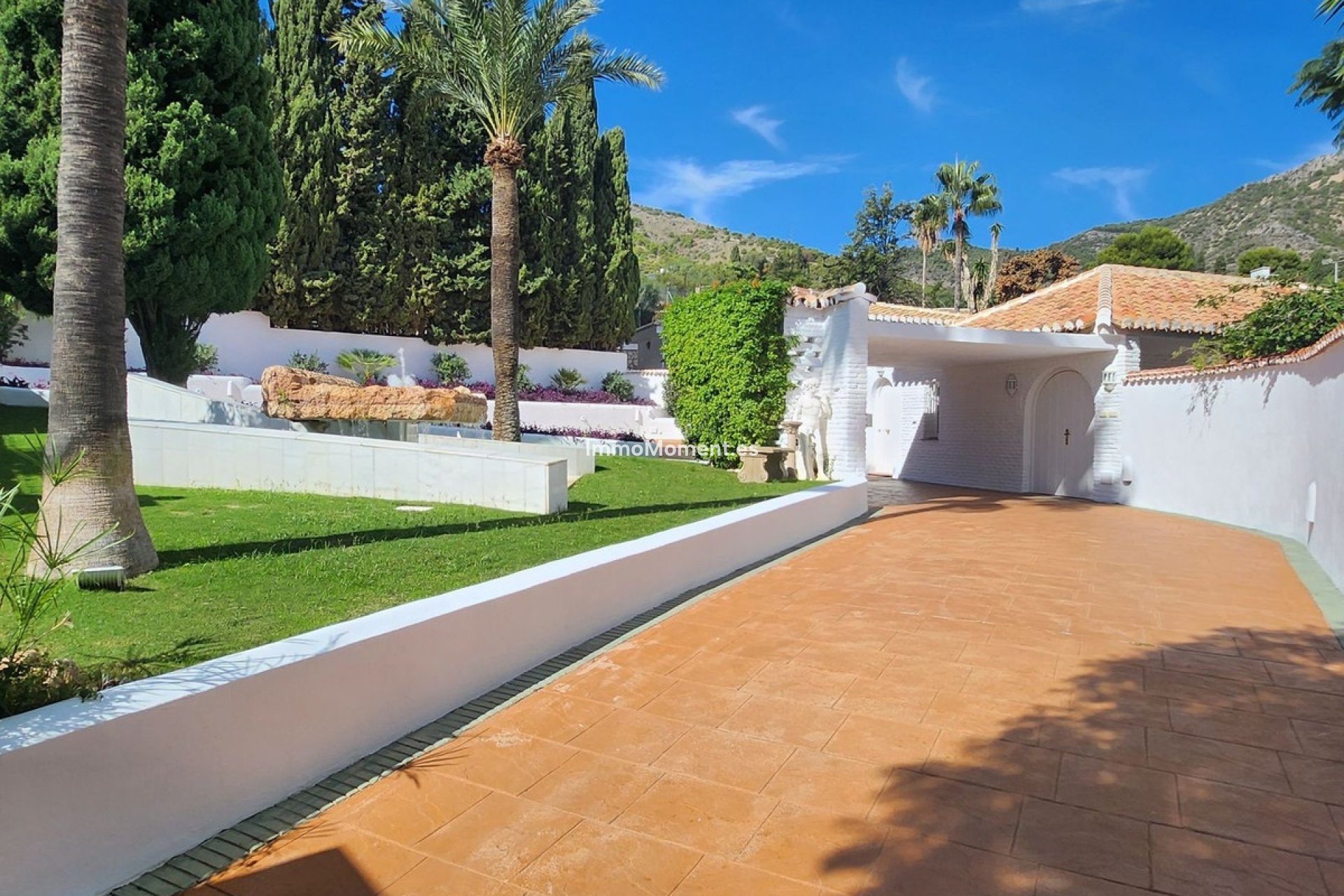 Resale - Detached villa - Benalmadena - Benalmadena Centro