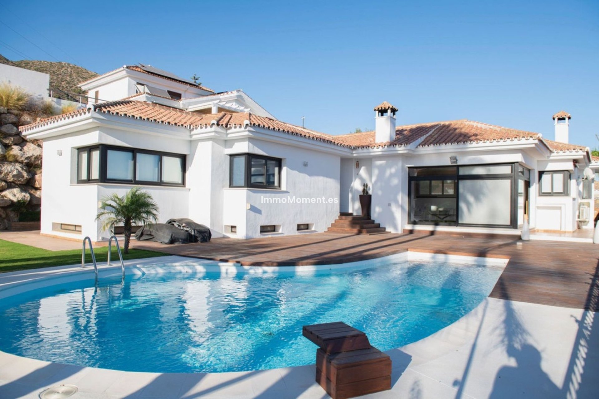 Resale - Detached villa - Benalmadena - Benalmadena Centro