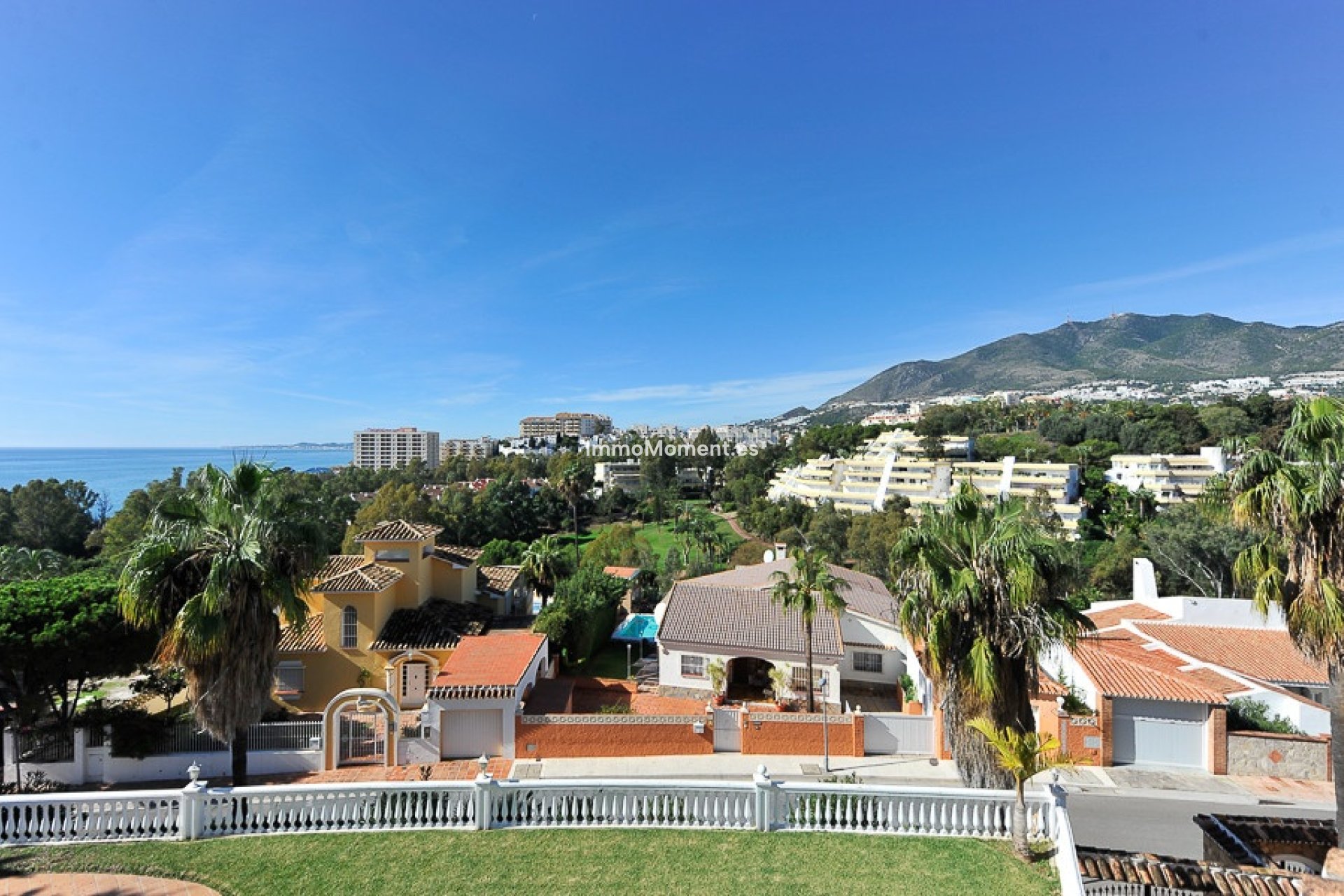 Resale - Detached villa - Benalmadena - Benalmadena Centro
