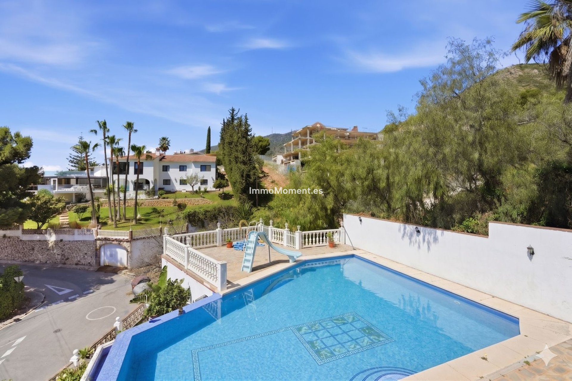 Resale - Detached villa - Benalmadena - Benalmadena Centro