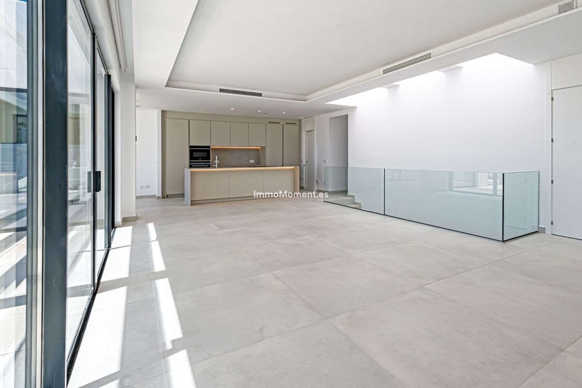 Resale - Detached villa - Benalmadena - Benalmadena Centro