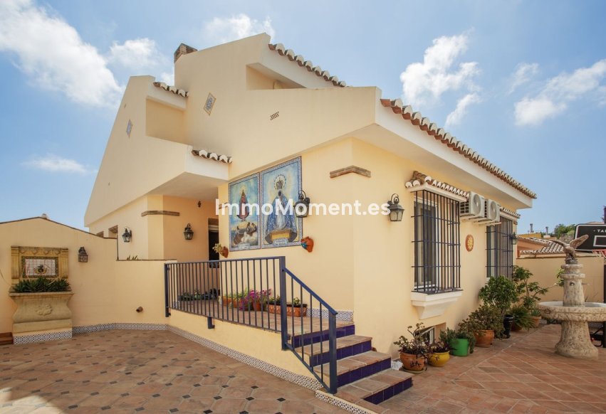 Resale - Detached villa - Benalmadena - Benalmadena Centro