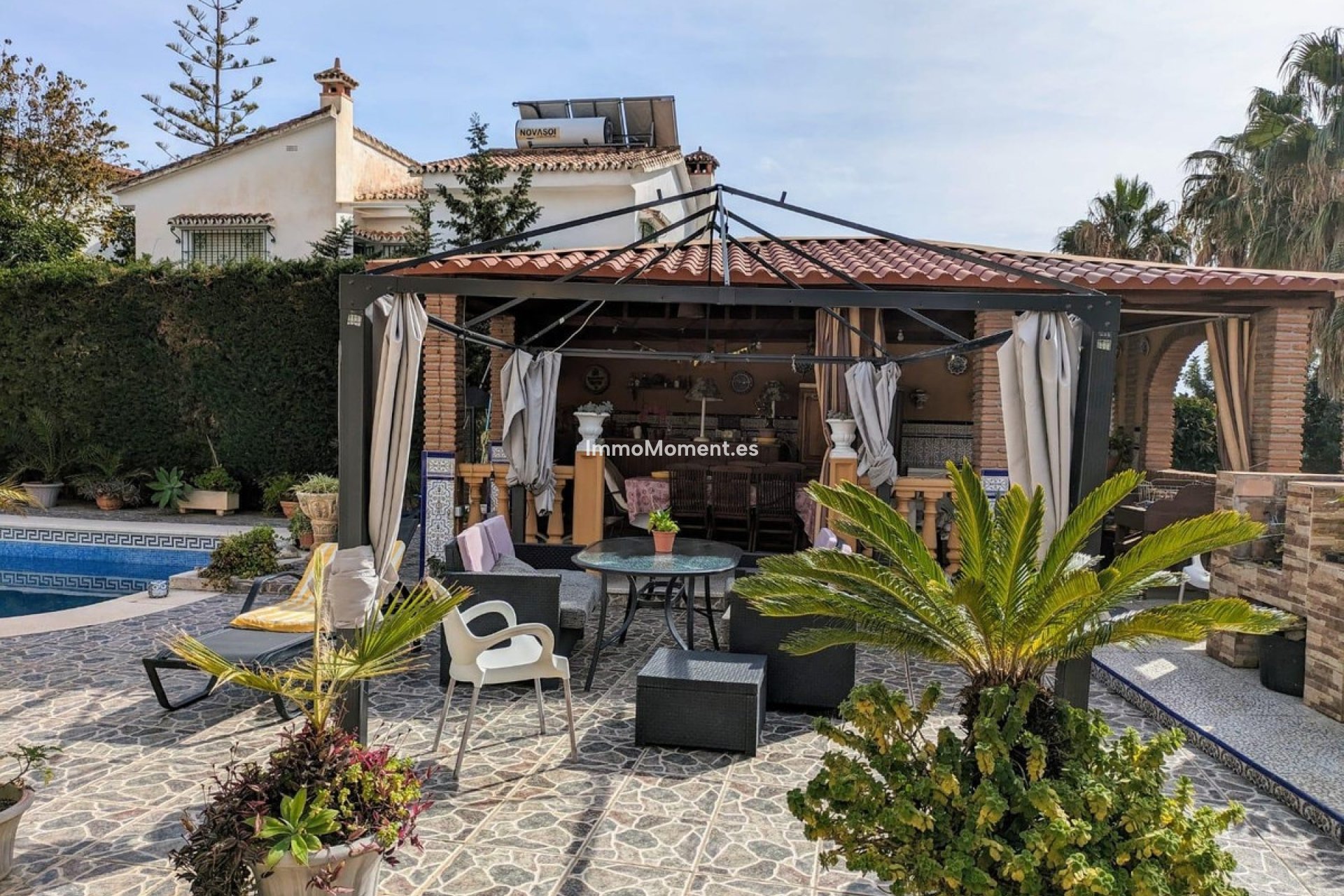 Resale - Detached villa - Benalmadena - Benalmadena Centro