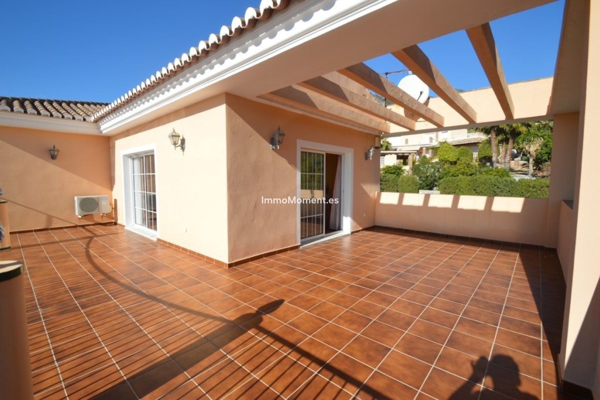 Resale - Detached villa - Benalmadena - Benalmadena Centro