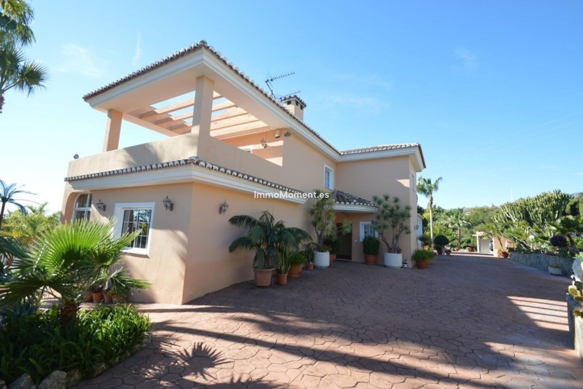 Resale - Detached villa - Benalmadena - Benalmadena Centro