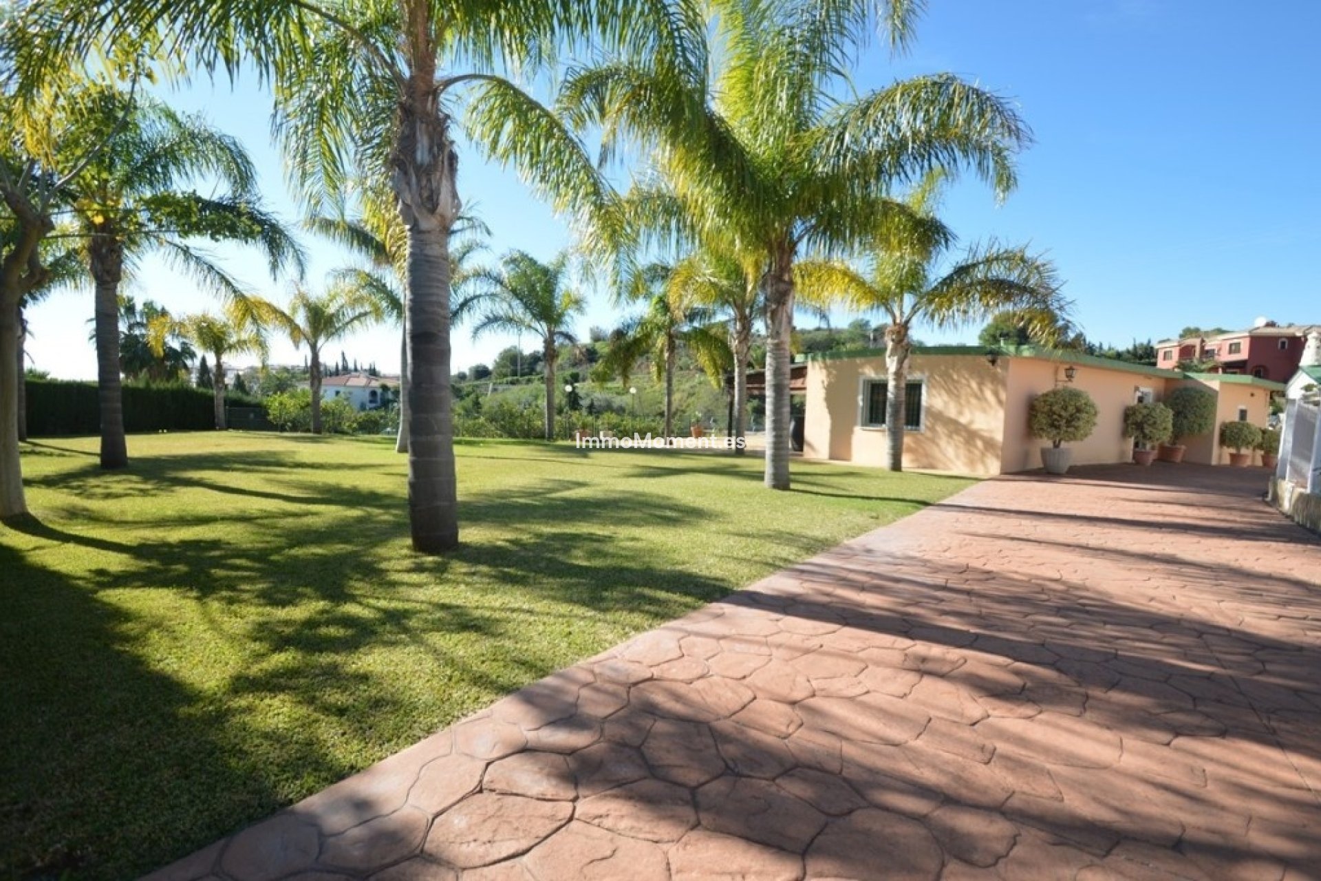Resale - Detached villa - Benalmadena - Benalmadena Centro