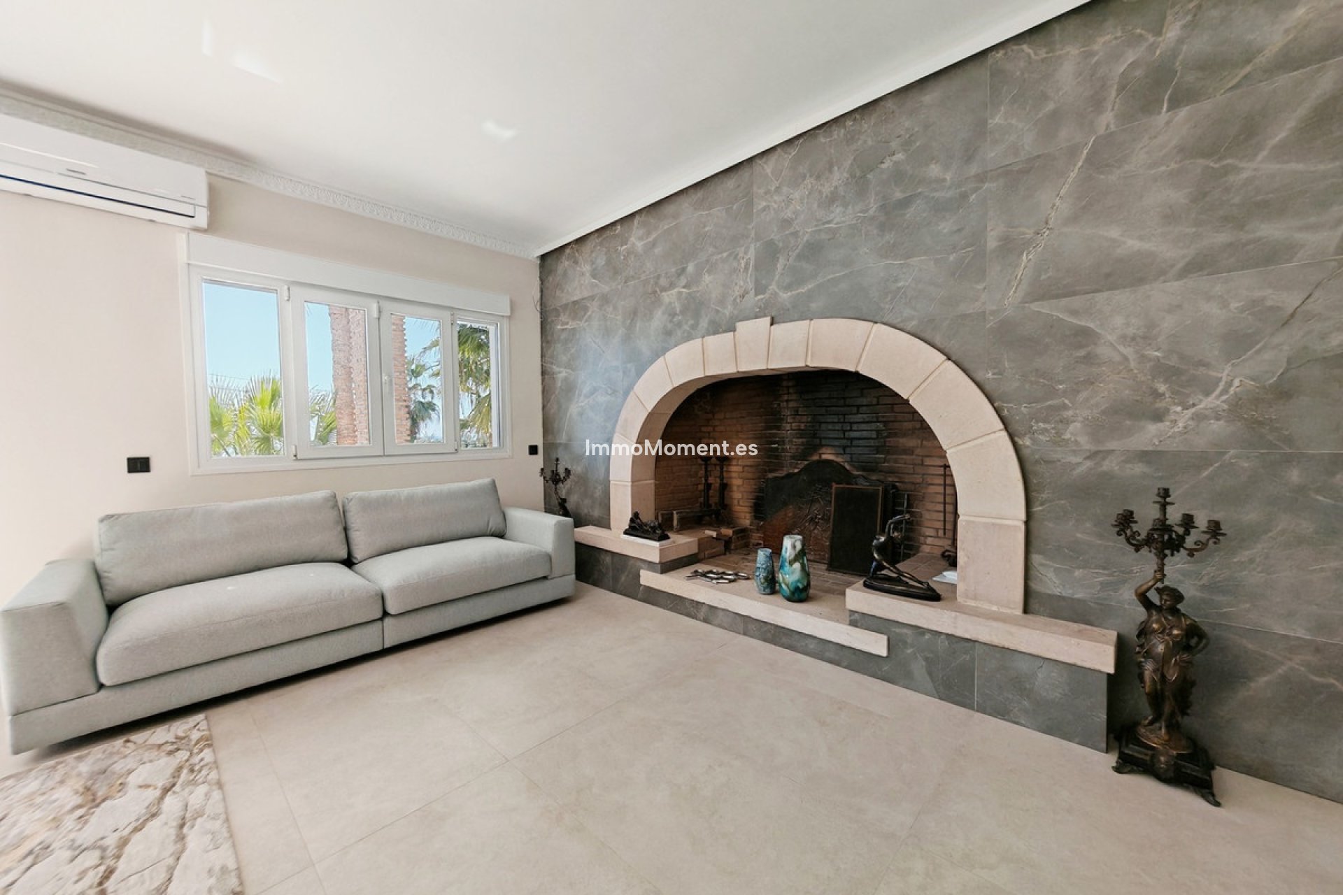 Resale - Detached villa - Benalmadena - Benalmadena Centro