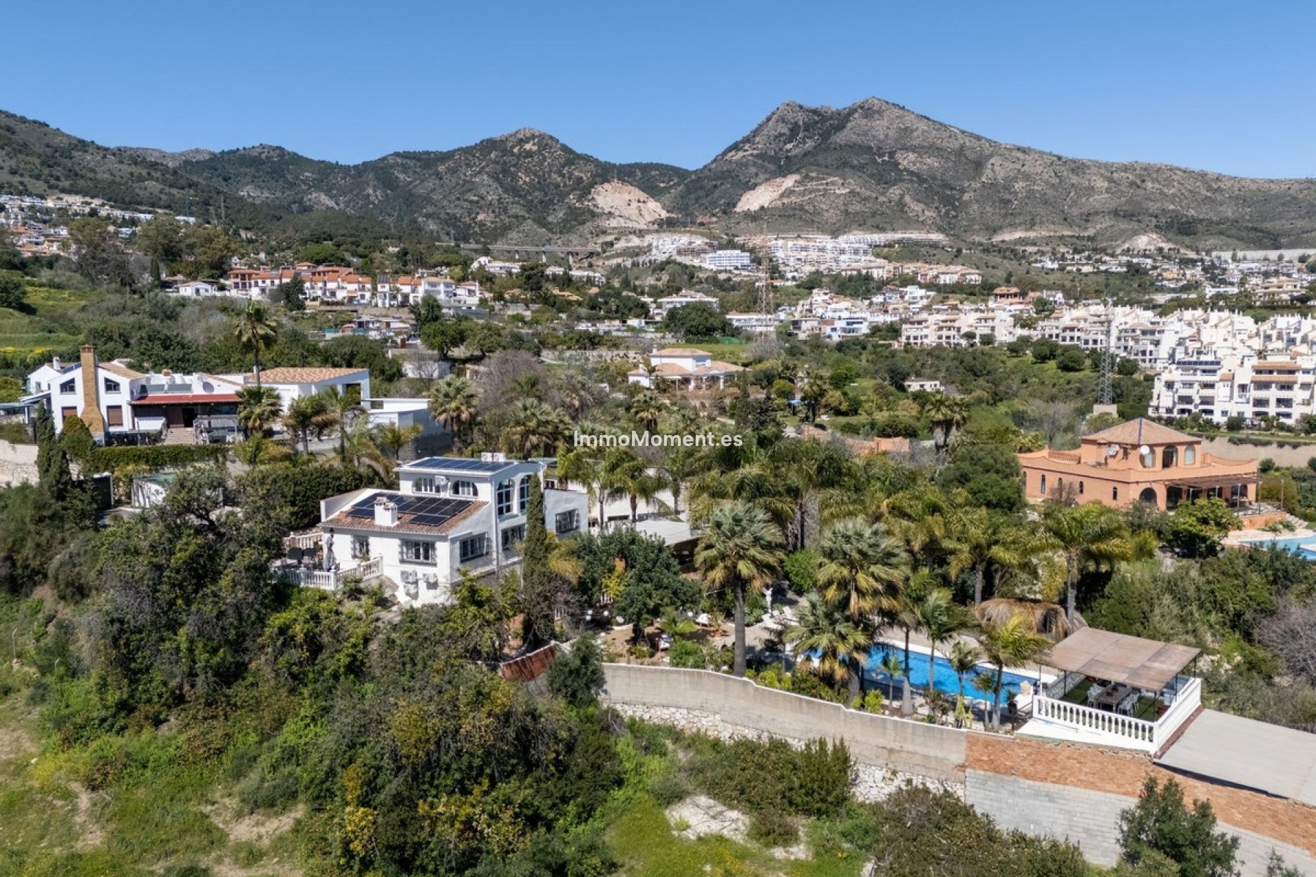 Resale - Detached villa - Benalmadena - Benalmadena Centro