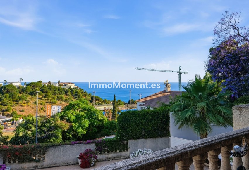 Resale - Detached villa - Benalmadena - Benalmadena Centro
