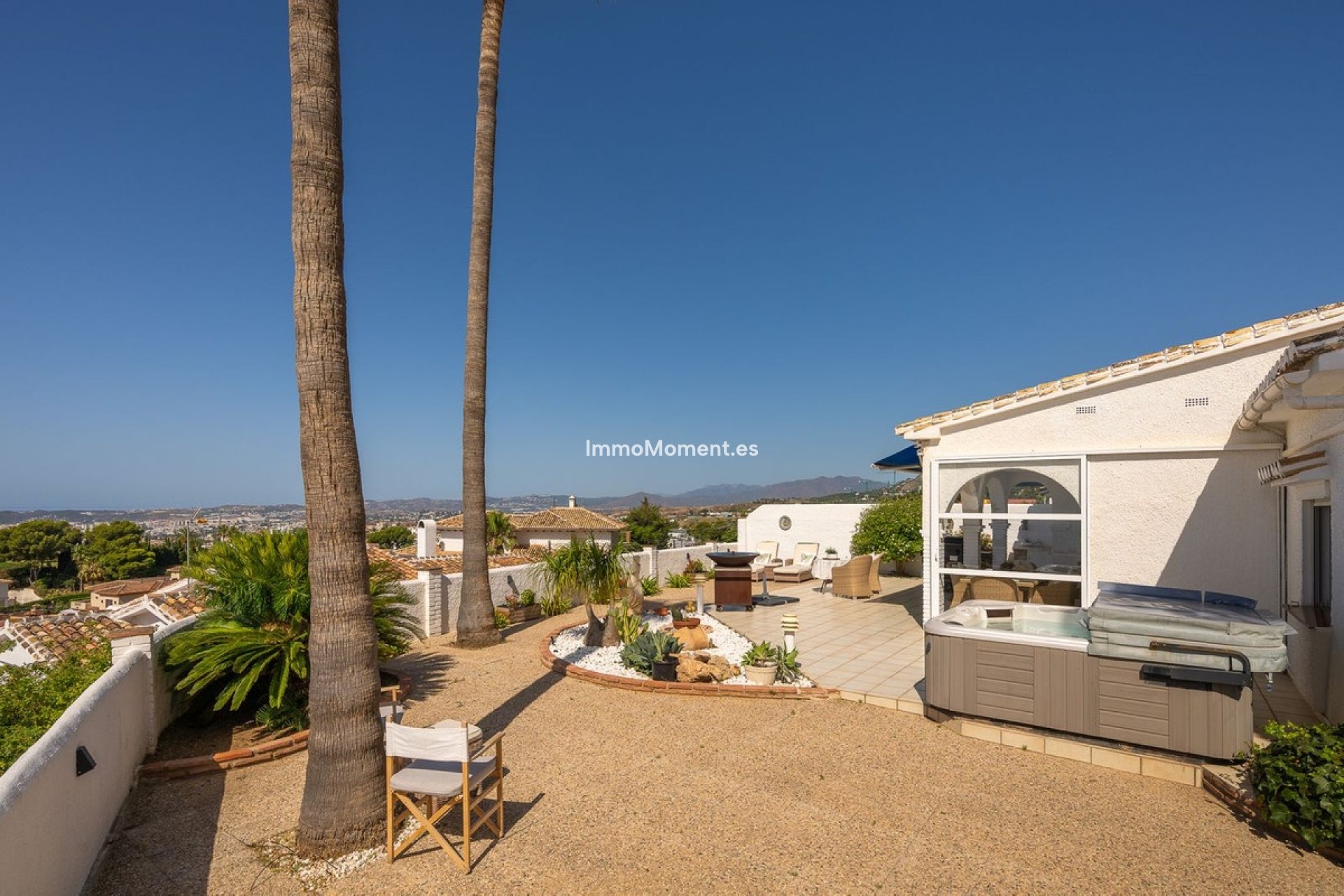 Resale - Detached villa - Benalmadena - Benalmadena Centro