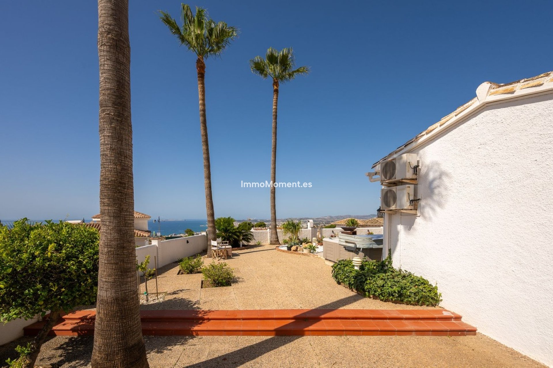 Resale - Detached villa - Benalmadena - Benalmadena Centro