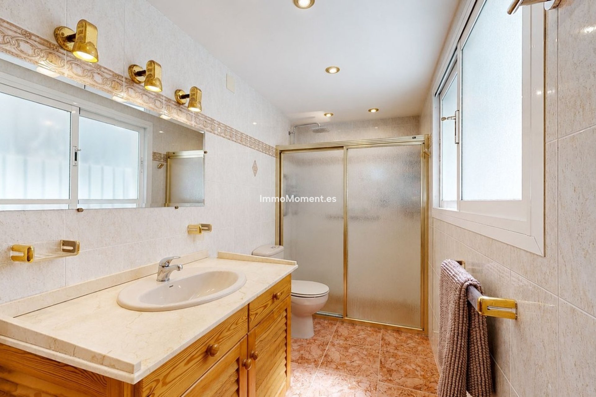 Resale - Detached villa - Benalmadena - Benalmadena Centro