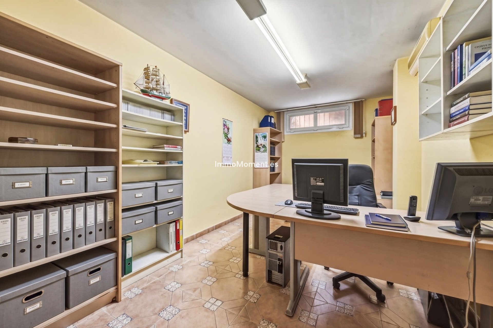 Resale - Detached villa - Benalmadena - Benalmadena Centro