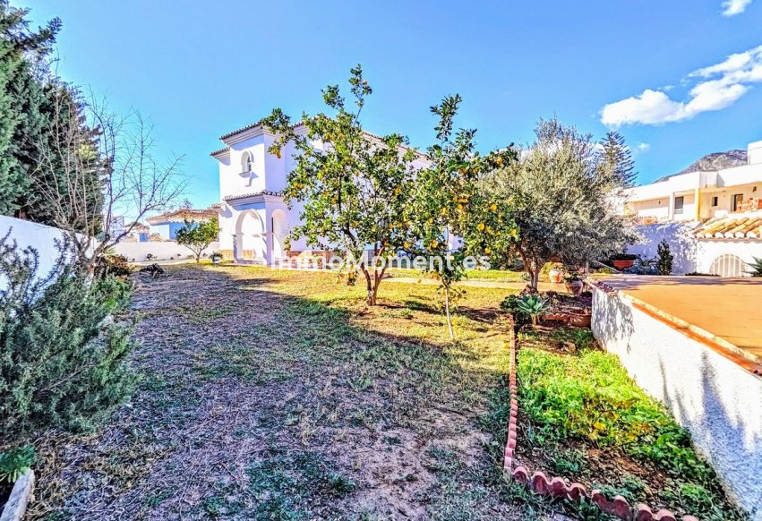 Resale - Detached villa - Benalmadena - Benalmadena Costa