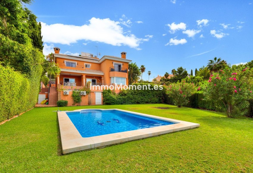Resale - Detached villa - Benalmadena - Benalmadena Costa