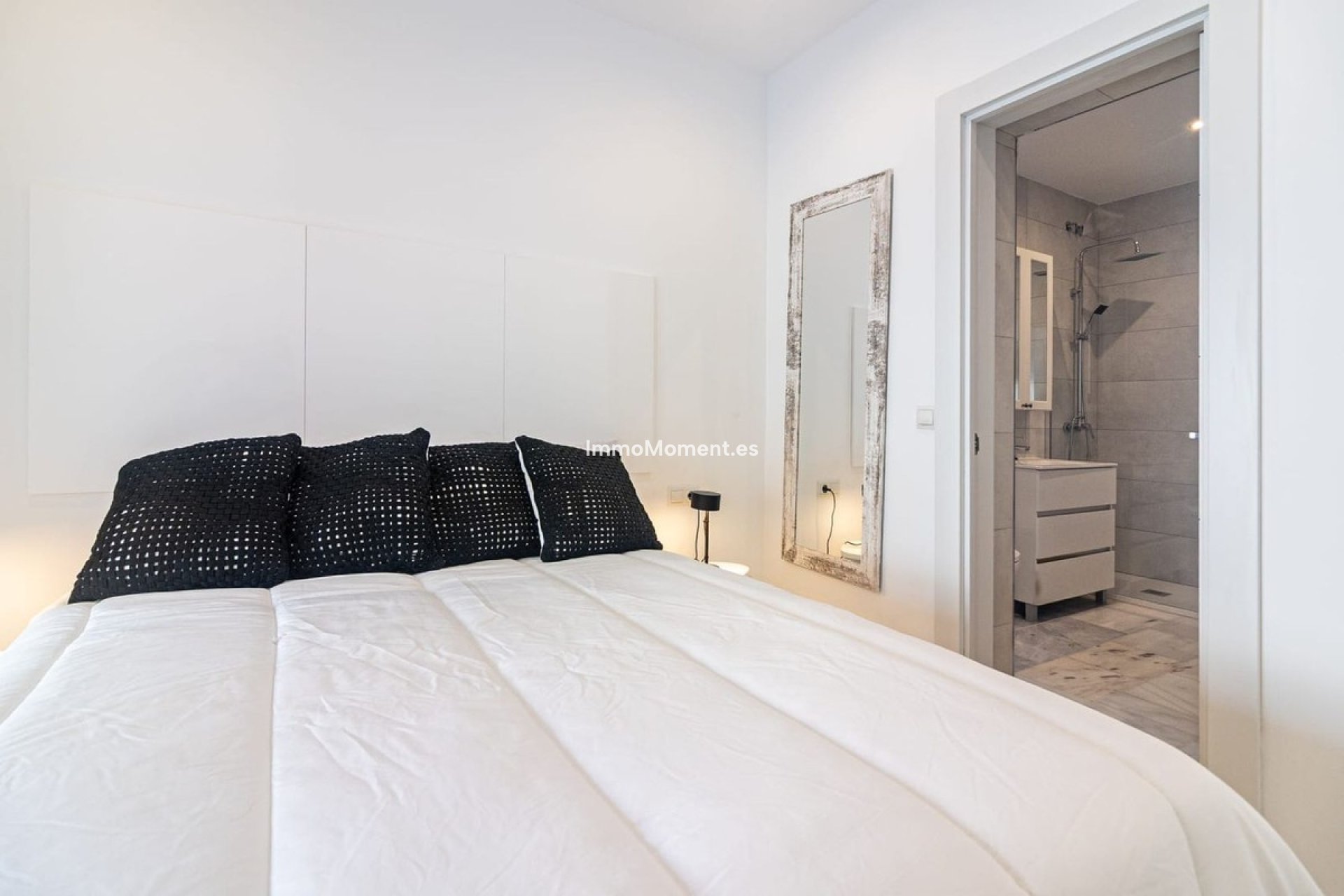 Resale - Detached villa - Benalmadena - Benalmadena Costa