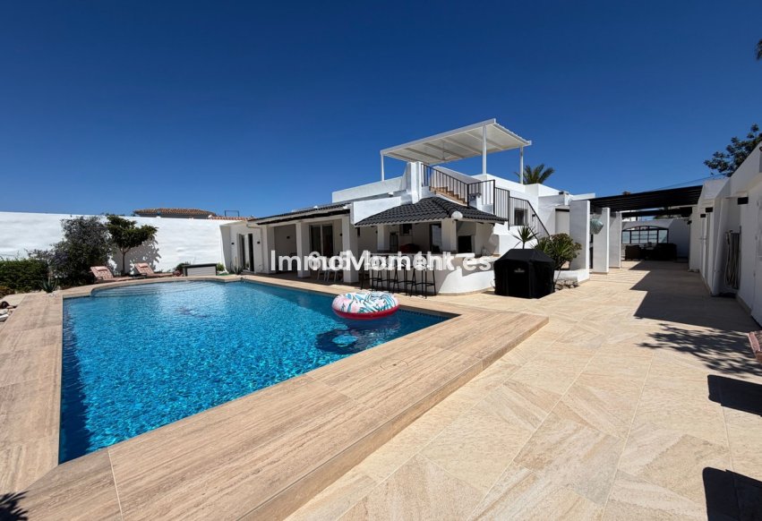 Resale - Detached villa - Benalmadena - Benalmadena Costa