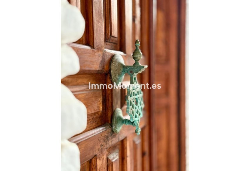 Resale - Detached villa - Benalmadena - Benalmadena Pueblo