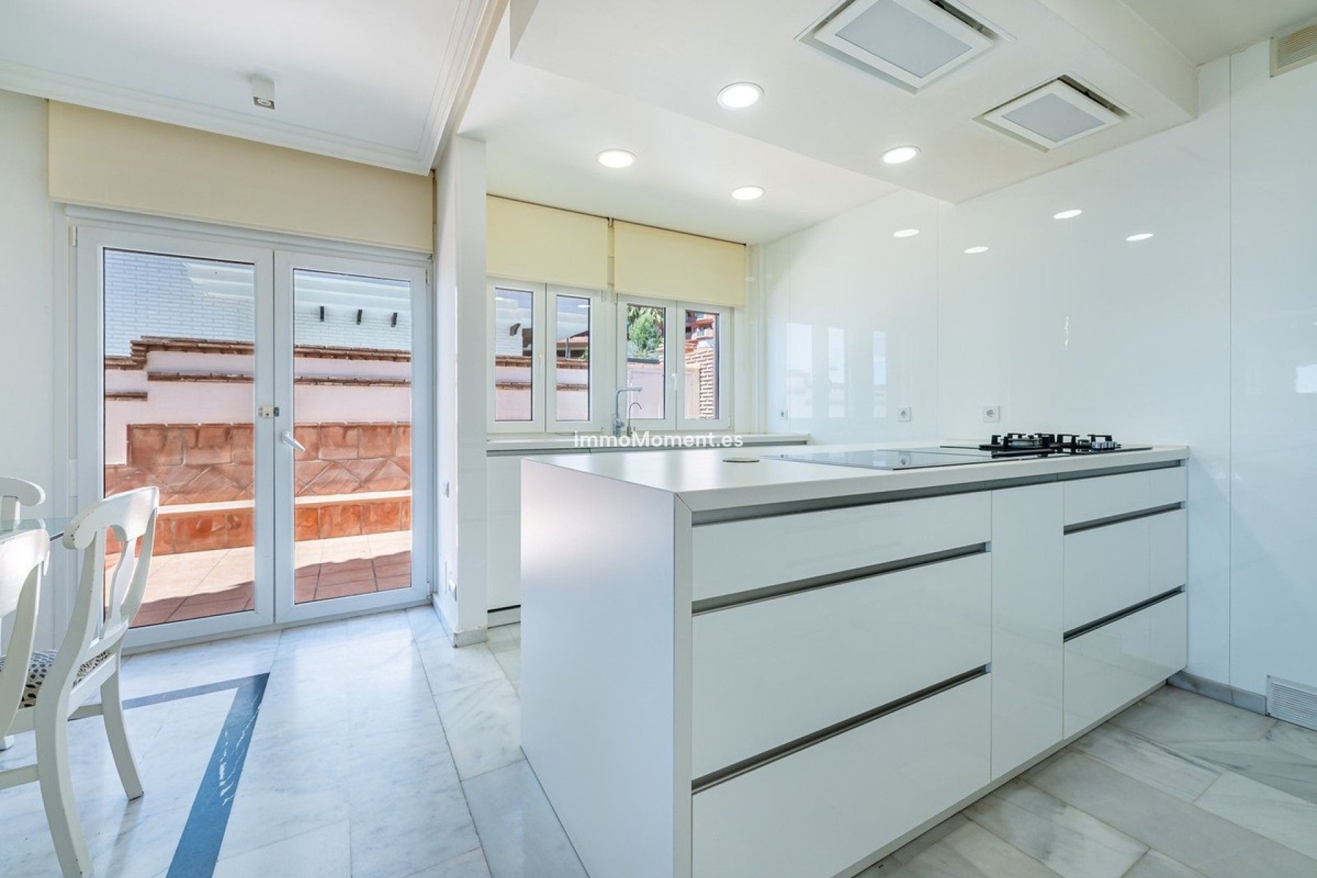 Resale - Detached villa - Benalmadena - La Capellania