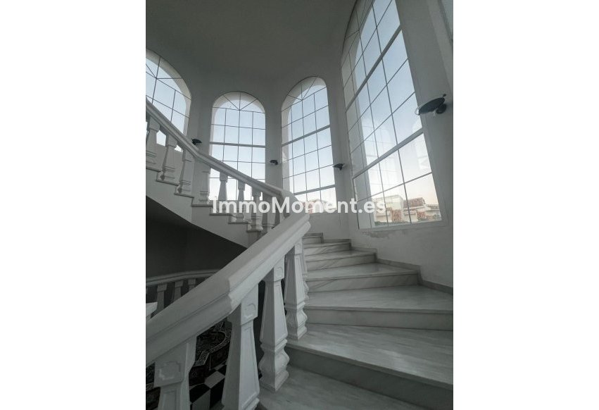 Resale - Detached villa - Benalmadena - Torrequebrada