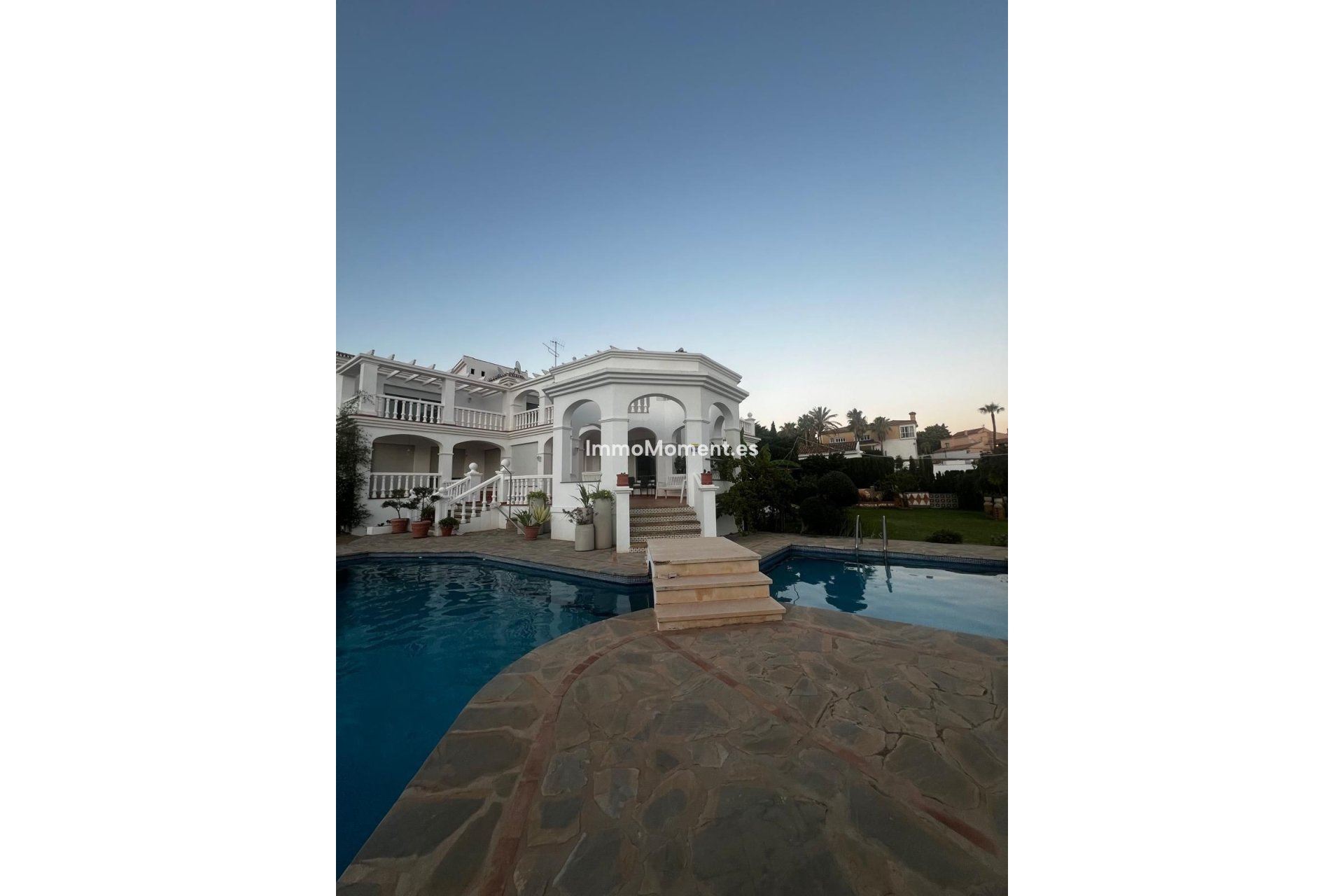 Resale - Detached villa - Benalmadena - Torrequebrada