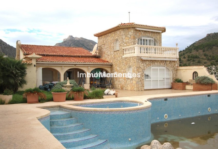 Resale - Detached villa - Calpe - la Canuta
