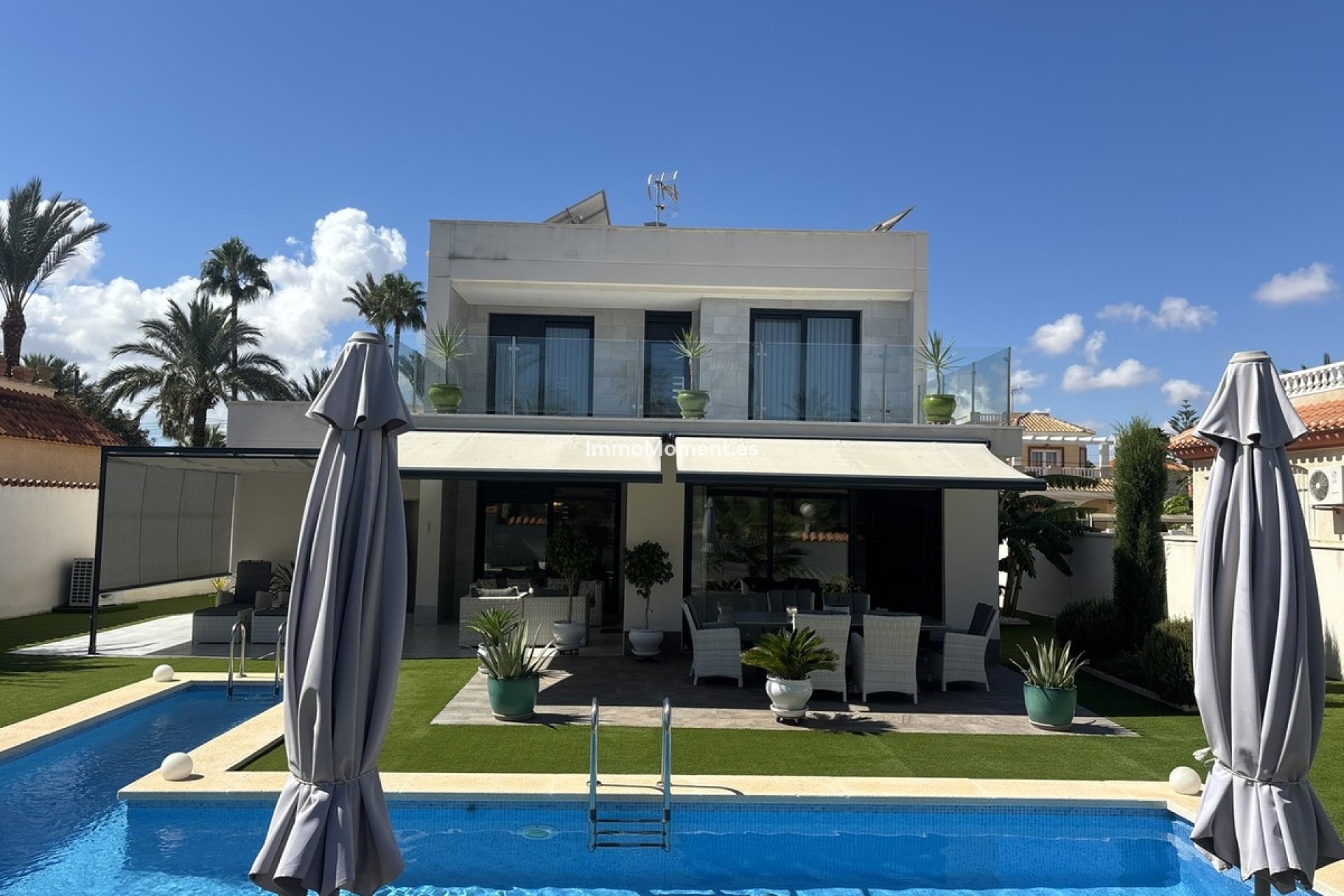 Resale - Detached villa - Cartagena - Los Urrutias