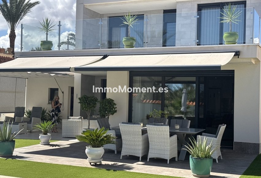 Resale - Detached villa - Cartagena - Los Urrutias