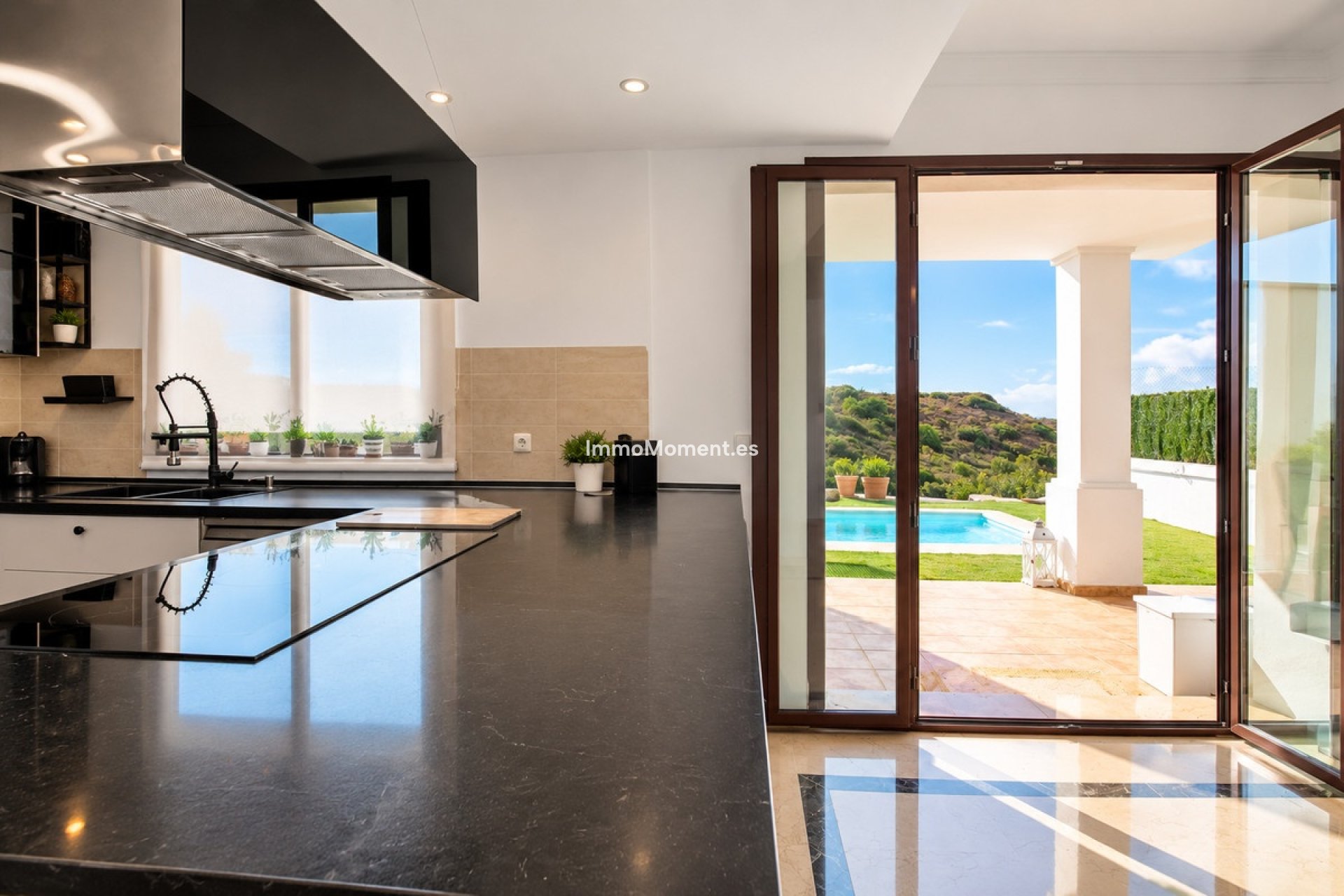 Resale - Detached villa - Casares - Doña Julia
