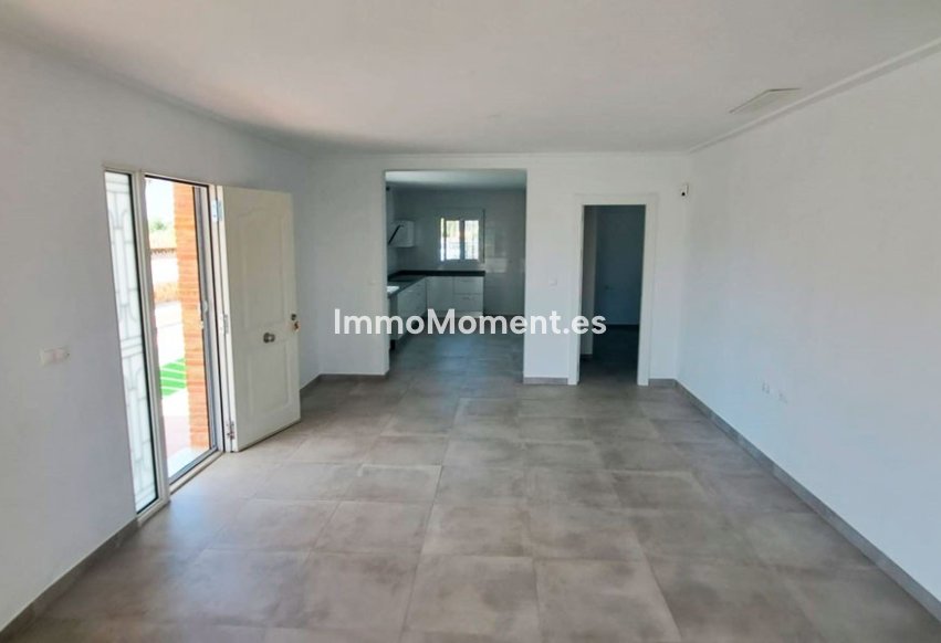 Resale - Detached villa - Catral - Catral Centro