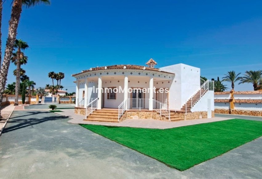 Resale - Detached villa - Catral - Catral Centro