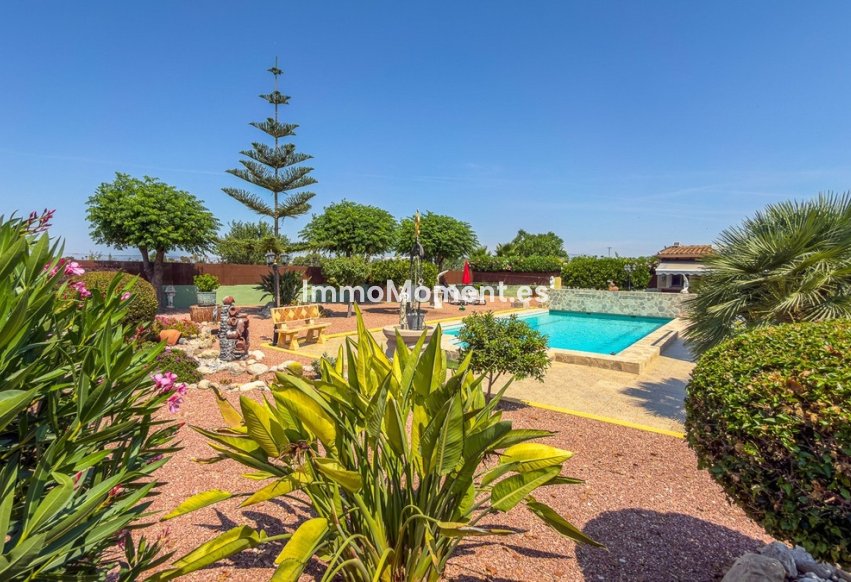 Resale - Detached villa - Catral - Catral Centro