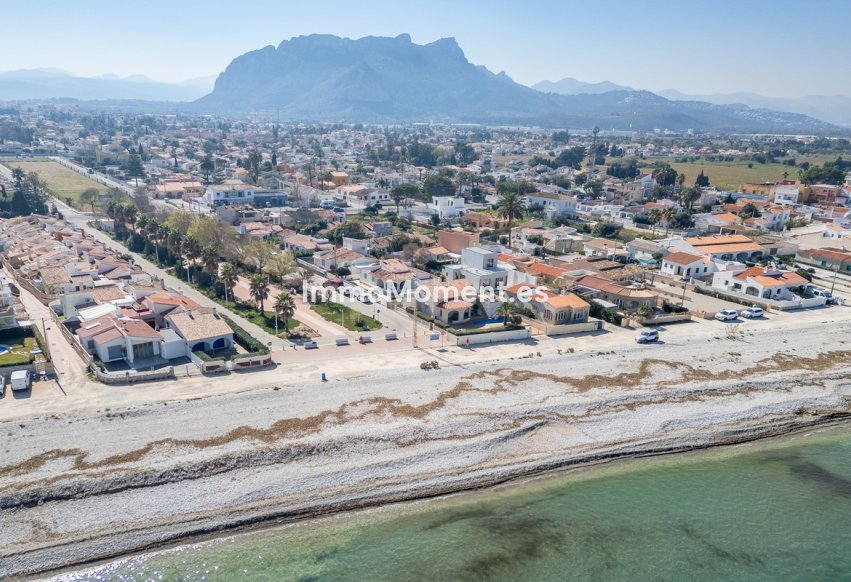 Resale - Detached villa - Denia - Denia Centro