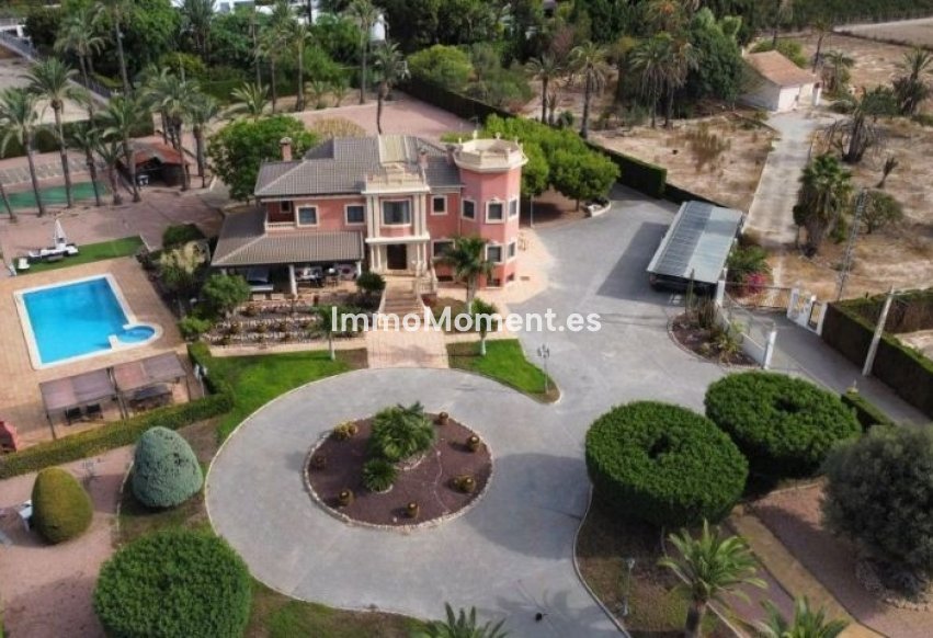 Resale - Detached villa - Elche - Elche Centro