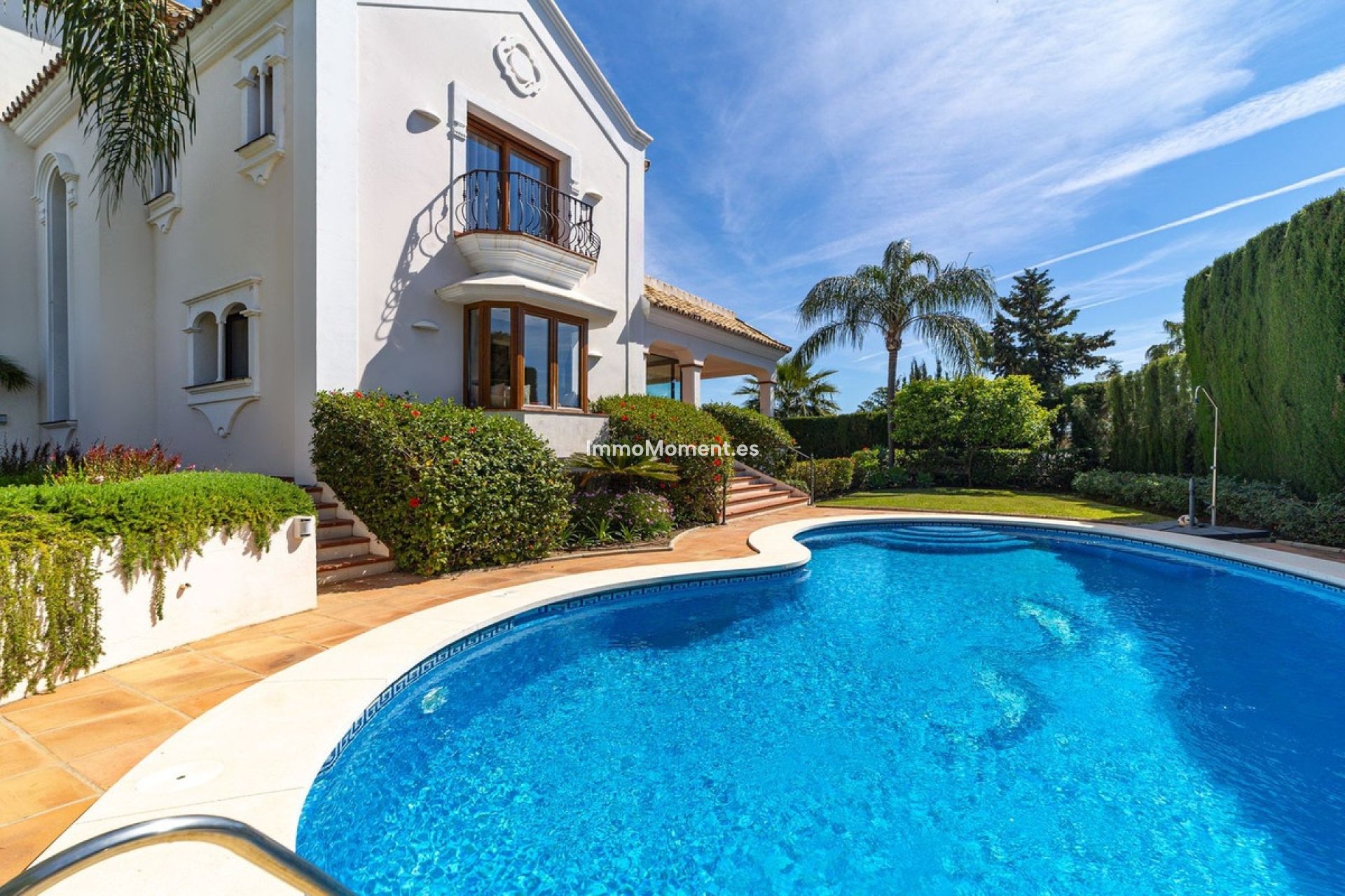 Resale - Detached villa - Estepona - Atalaya