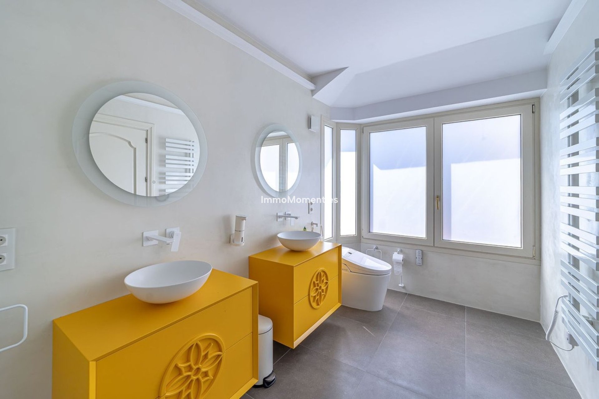 Resale - Detached villa - Estepona - Atalaya