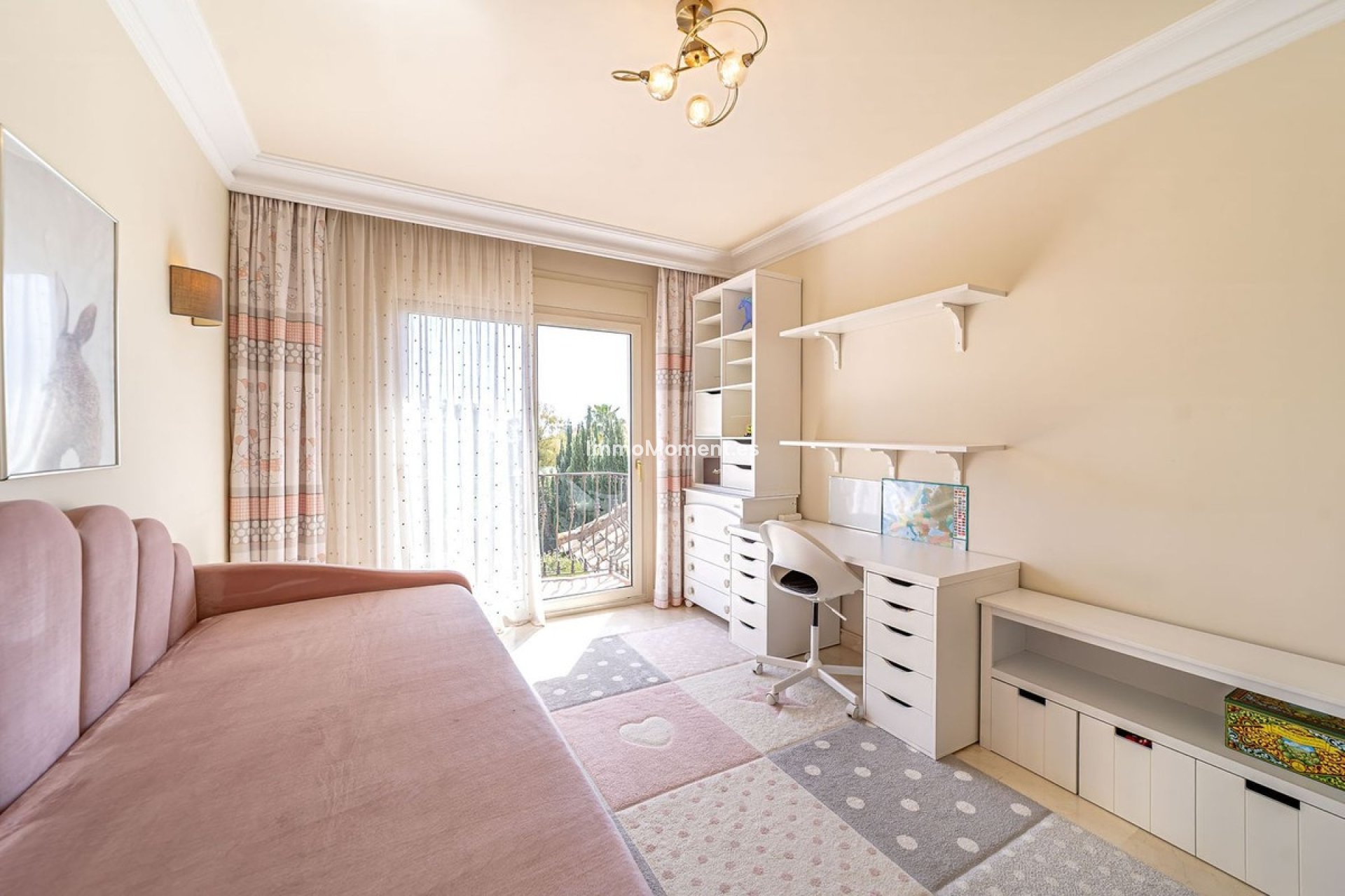 Resale - Detached villa - Estepona - Atalaya