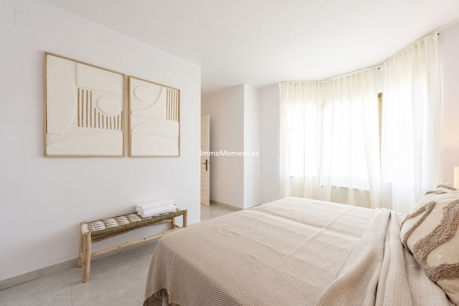 Resale - Detached villa - Estepona - Atalaya