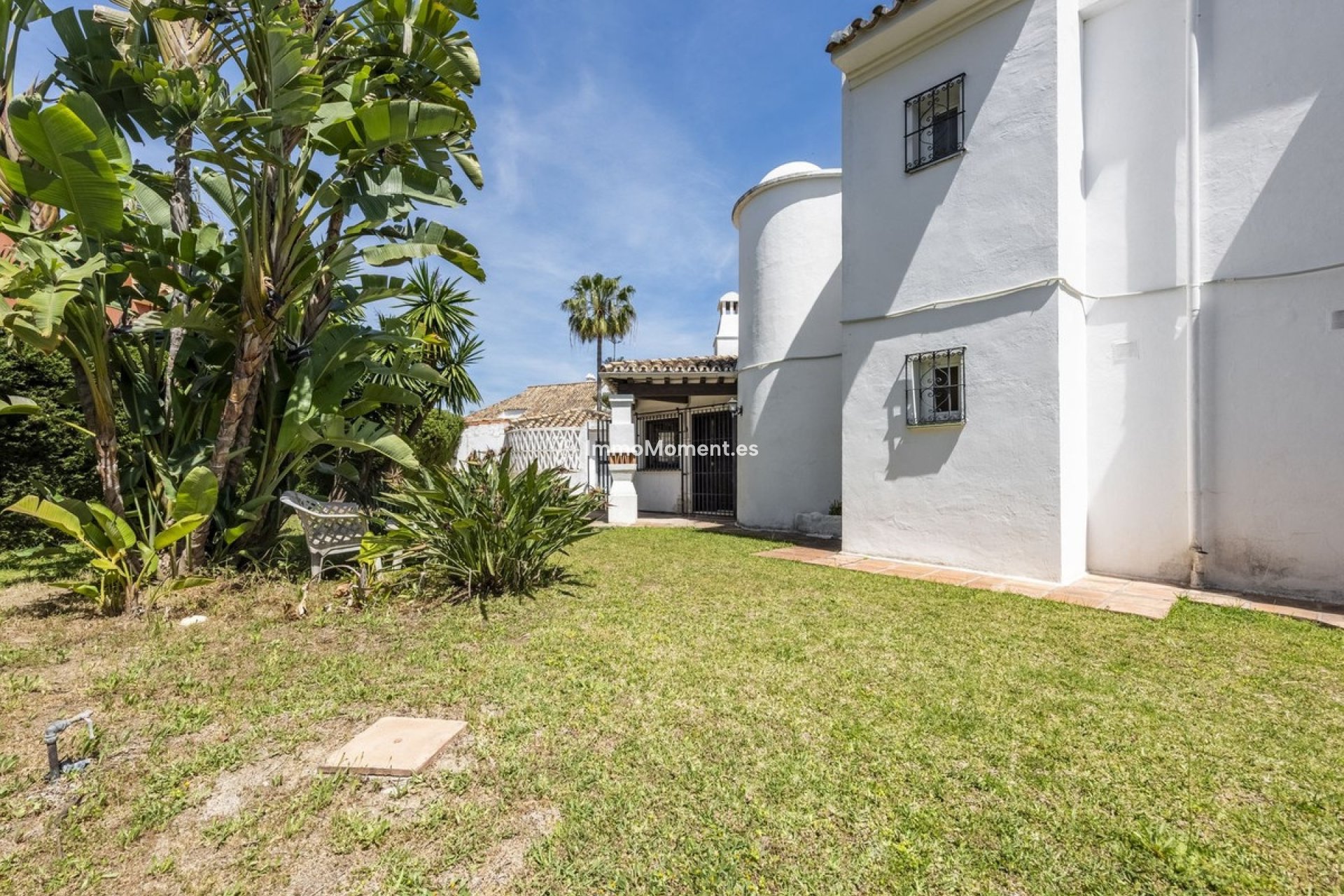 Resale - Detached villa - Estepona - Atalaya