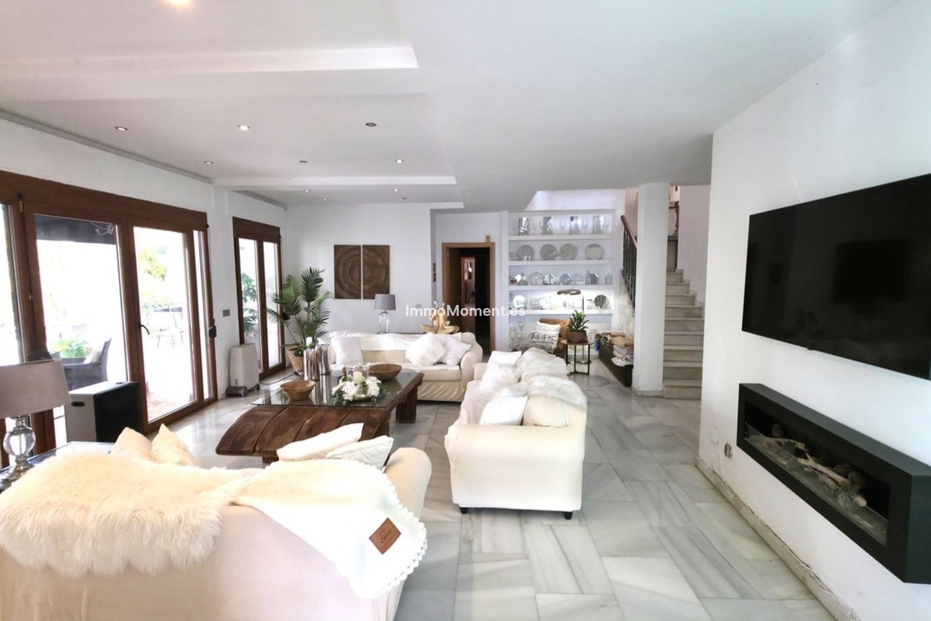 Resale - Detached villa - Estepona - Atalaya