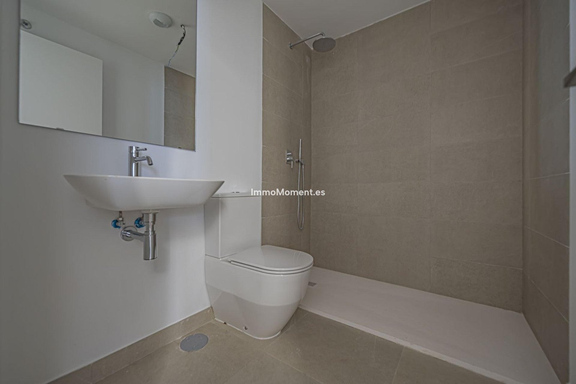 Resale - Detached villa - Estepona - Atalaya