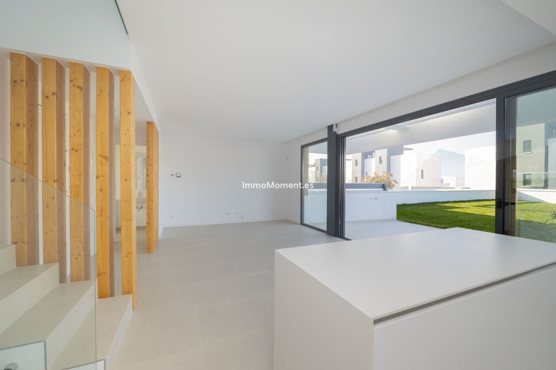 Resale - Detached villa - Estepona - Atalaya