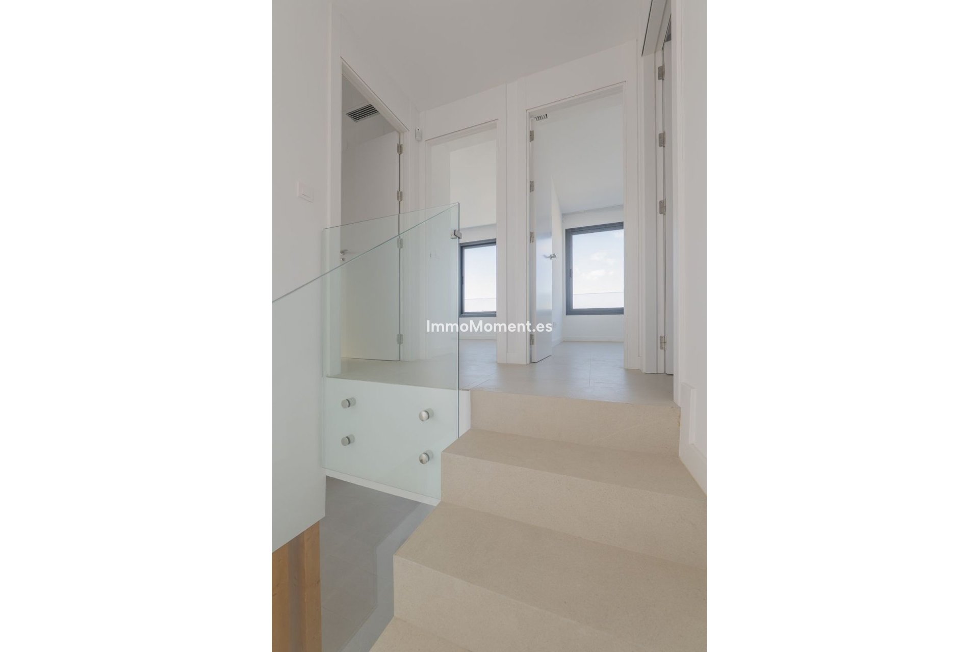 Resale - Detached villa - Estepona - Atalaya