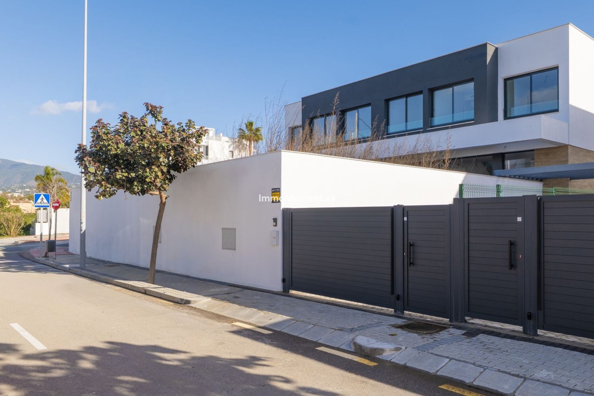 Resale - Detached villa - Estepona - Atalaya