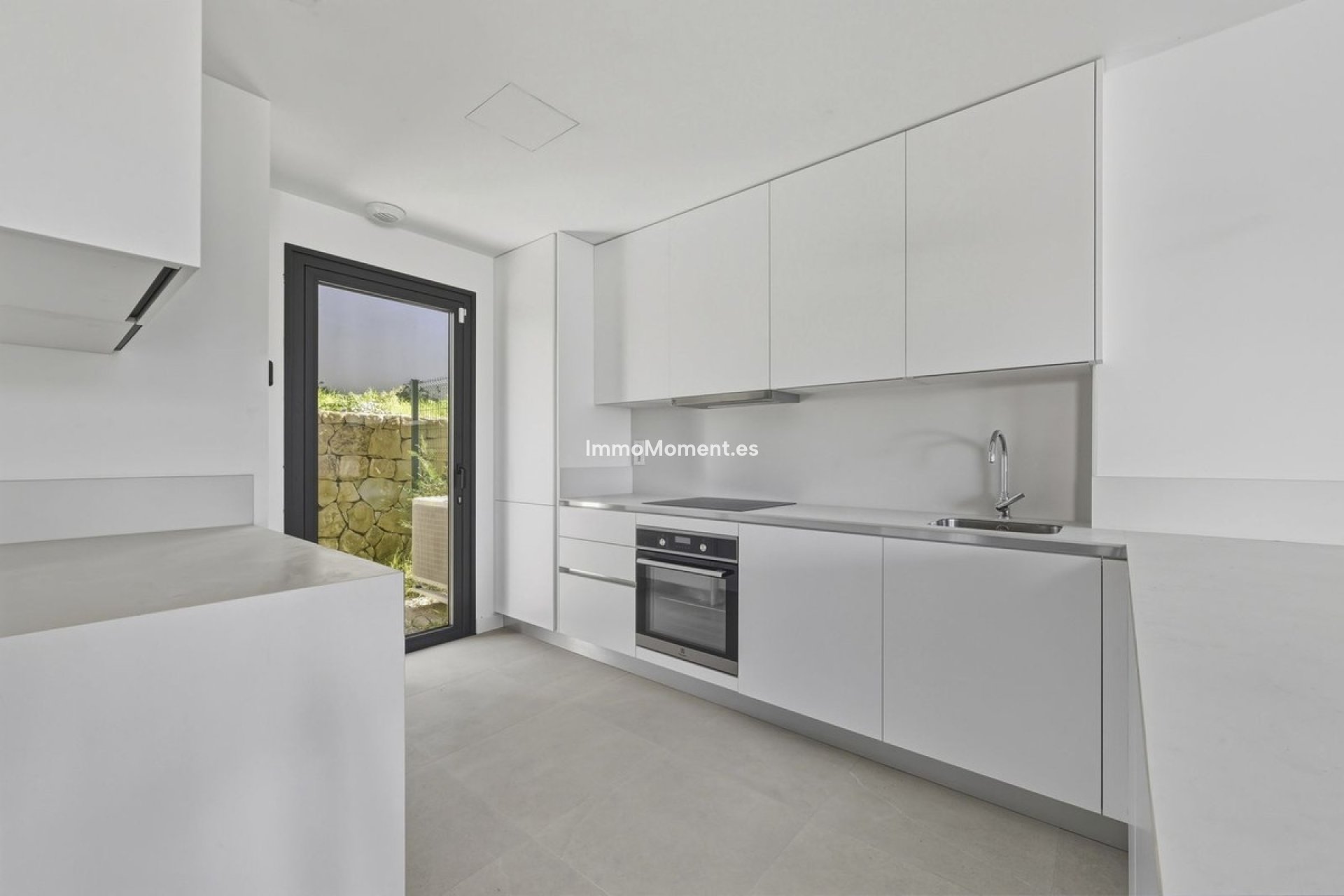 Resale - Detached villa - Estepona - Atalaya