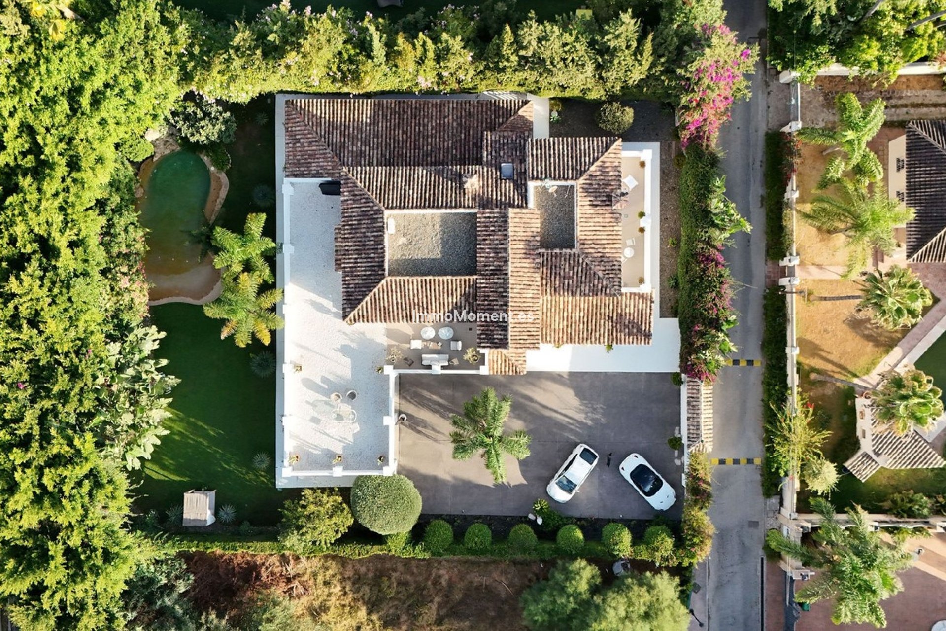 Resale - Detached villa - Estepona - Atalaya