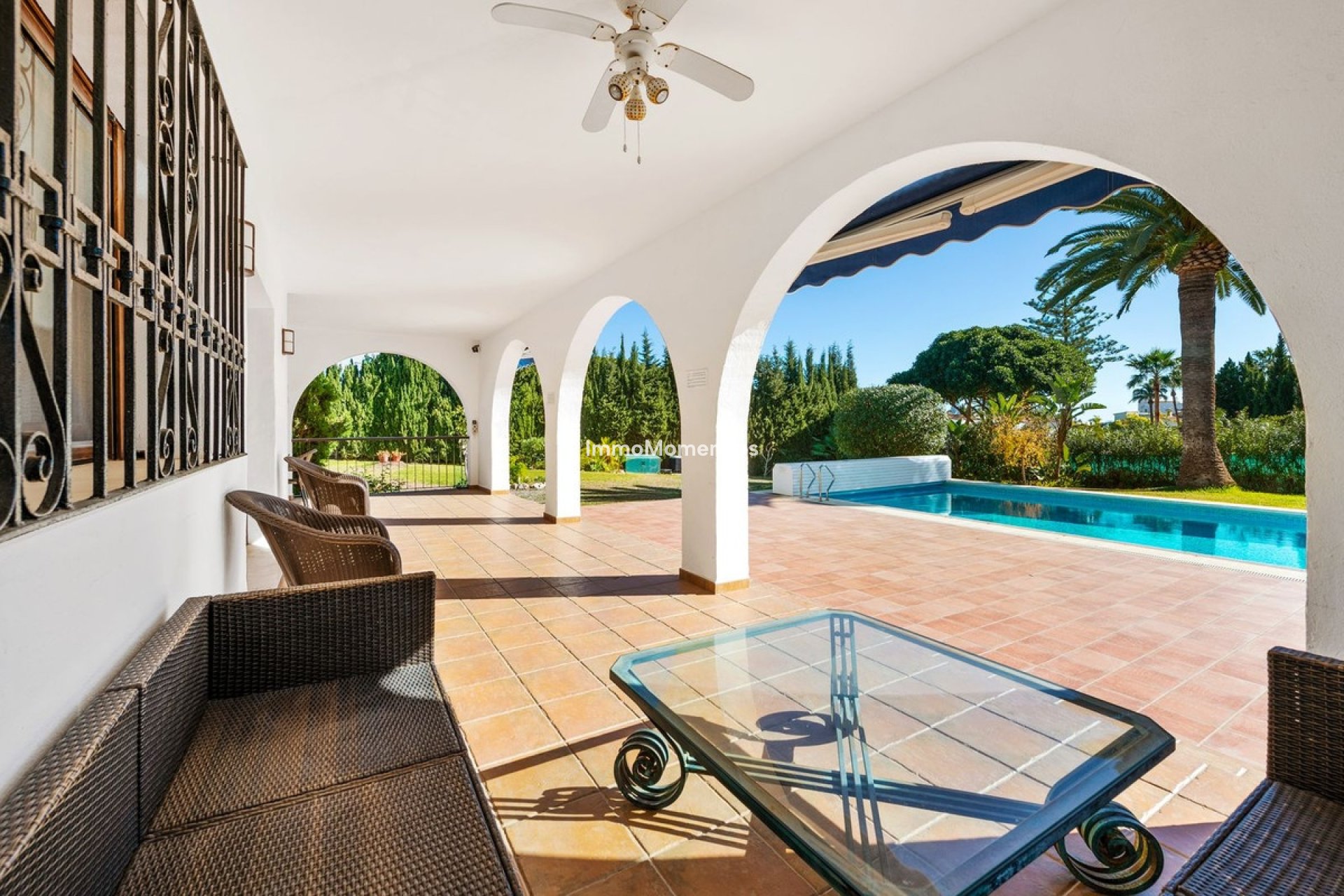 Resale - Detached villa - Estepona - Atalaya