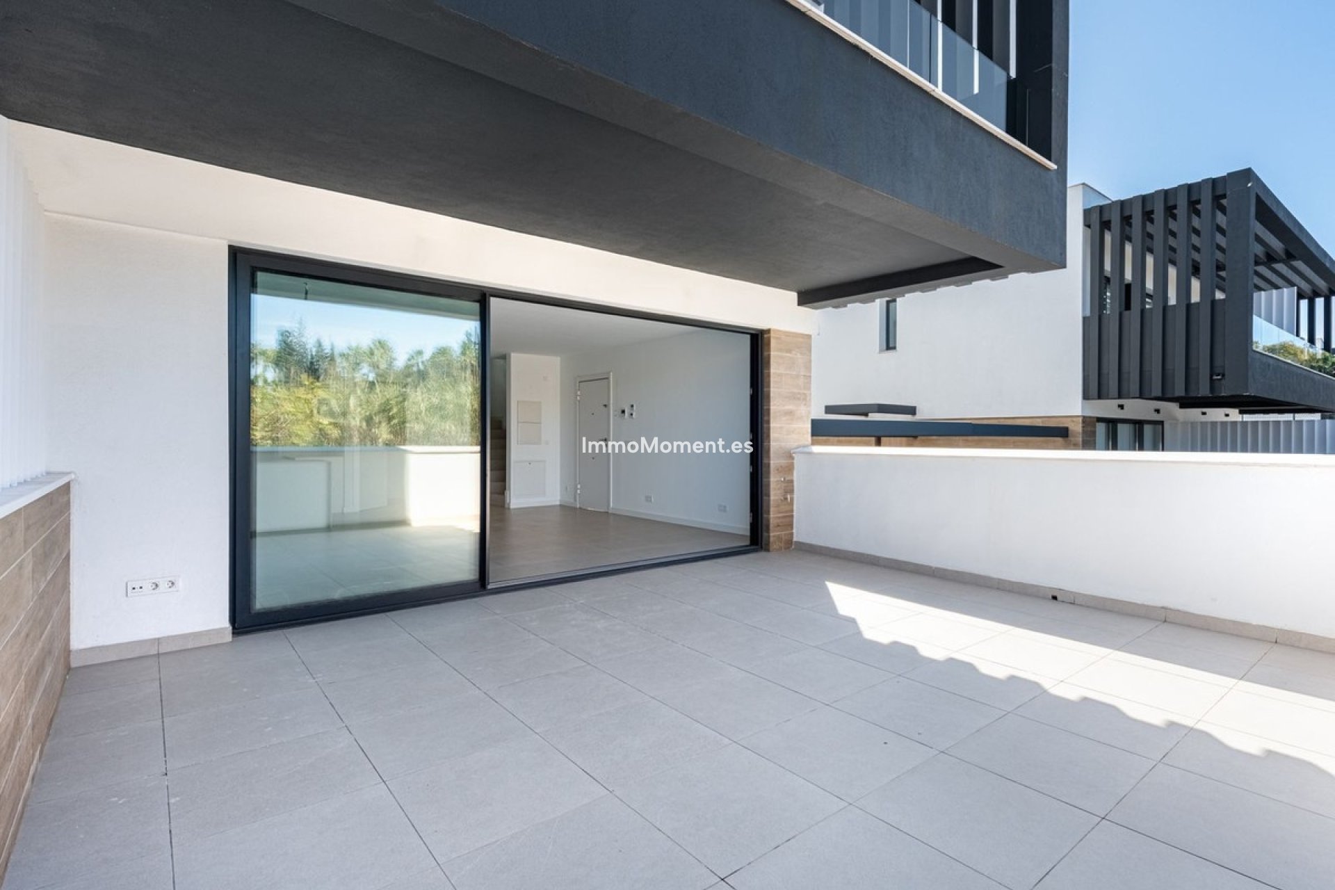 Resale - Detached villa - Estepona - Atalaya
